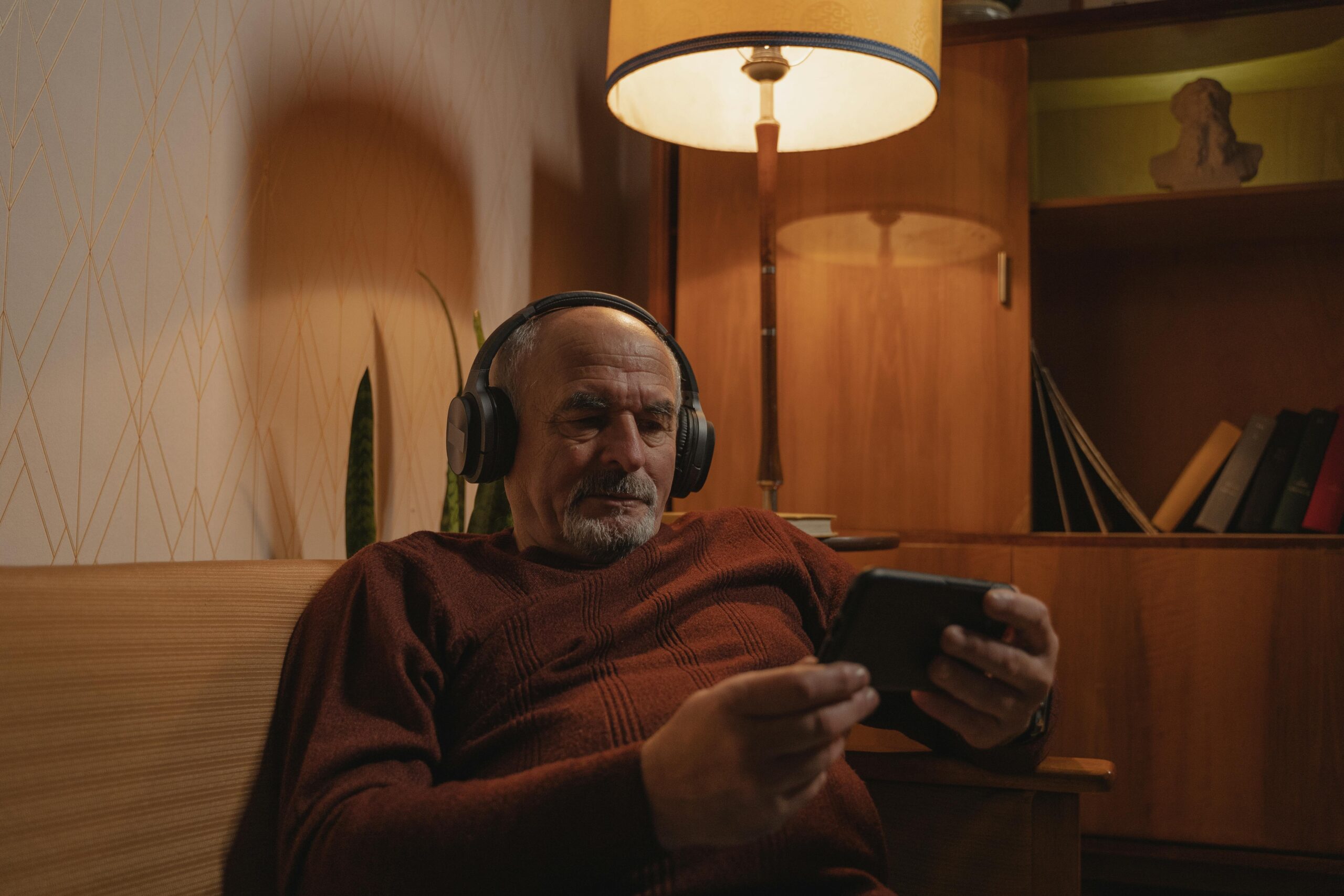 assistir conteúdos no celular